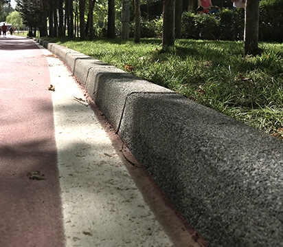 Beton bordürler